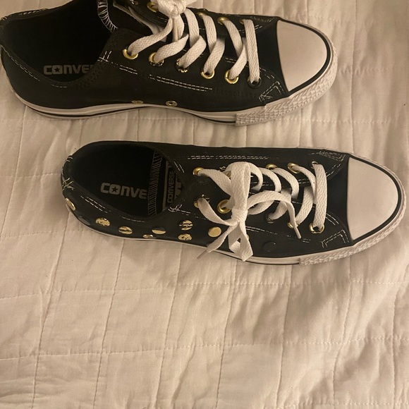 Converse size 8 - Picture 3 of 4